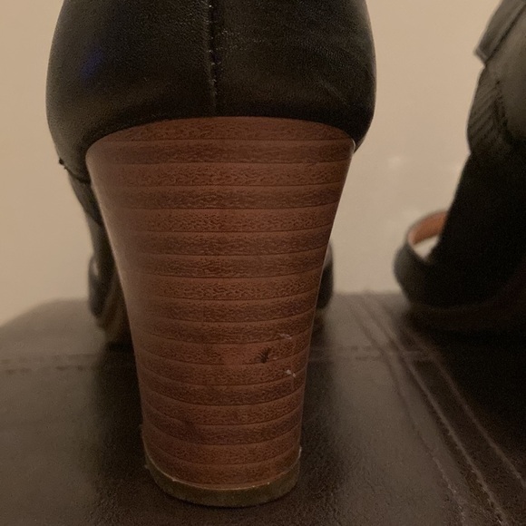 Pikolinos Black Stacked Heel Peep Toe Shoes - Picture 8 of 14